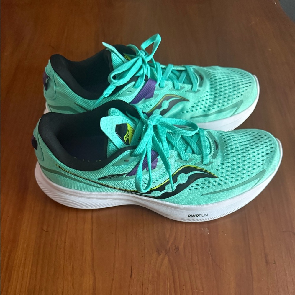 Saucony Ride 15 Women’s Running Shoes 9.5